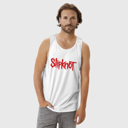 Майка с принтом Slipknot 1 для мужчины, вид на модели спереди №2. Цвет основы: белый