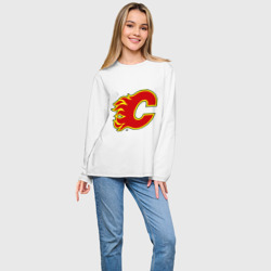 Женский лонгслив oversize хлопок Calgary Flames - фото 2