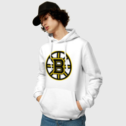 Толстовка с принтом Boston Bruins для мужчины, вид на модели спереди №2. Цвет основы: белый