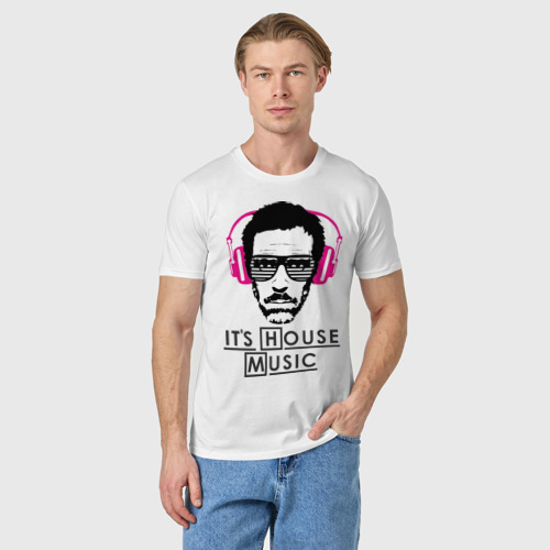 Мужская футболка хлопок Доктор Хаус в наушниках, цвет белый - фото 3