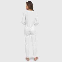 Пижама с принтом Кот Да Винчи для женщины, вид на модели сзади №2. Цвет основы: белый