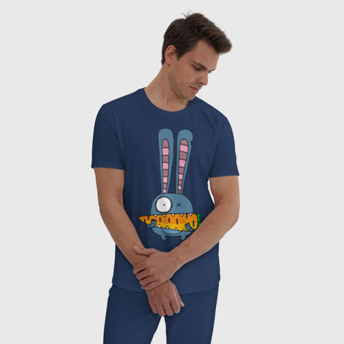 Мужская пижама хлопок Заяц с морковкой, цвет темно-синий - фото 3