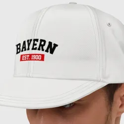 Кепка снепбек с прямым козырьком FC Bayern Est. 1900
