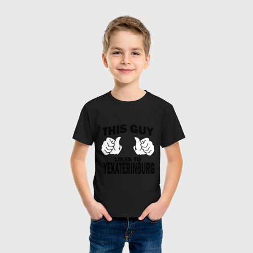 Детская футболка хлопок Этот парень любит Екатеринбург, цвет черный - фото 3