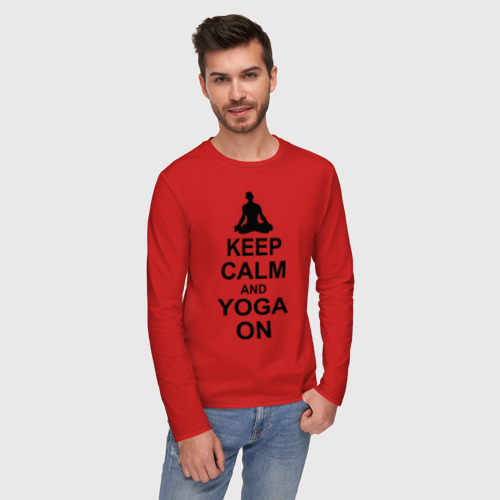 Мужской лонгслив хлопок Keep calm and yoga on, цвет красный - фото 3