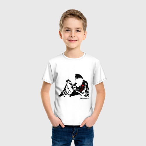 Детская футболка хлопок Раненый парень (Banksy) - фото 3