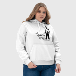 Толстовка с принтом Парень с собакой Banksy для женщины, вид на модели спереди №4. Цвет основы: белый
