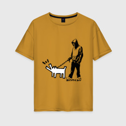 Женская футболка хлопок Oversize Парень с собакой Banksy