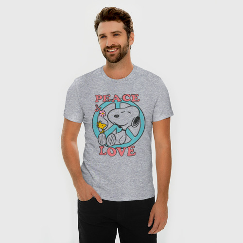 Мужская футболка хлопок Slim с принтом Мир и любовь, фото на моделе #1