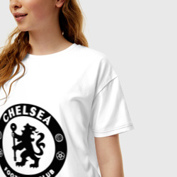 Футболка с принтом Chelsea logo для женщины, вид на модели спереди №2. Цвет основы: белый