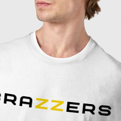 Футболка с принтом Brazzers для мужчины, вид на модели спереди №4. Цвет основы: белый