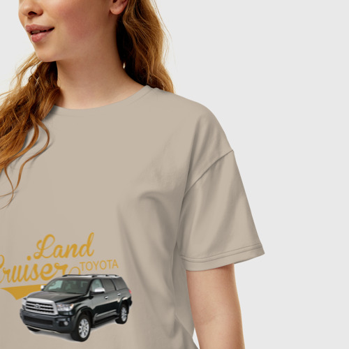 Женская футболка хлопок Oversize с принтом Toyota Land Cruiser, фото на моделе #1