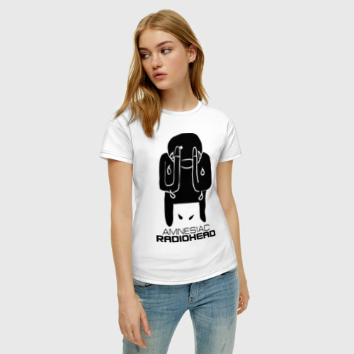 Женская футболка хлопок с принтом Radiohead, фото на моделе #1
