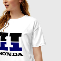 Футболка с принтом Honda для женщины, вид на модели спереди №2. Цвет основы: белый