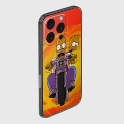 Чехол для iPhone 16 Pro силиконовый с защитой камеры Симпсоны на байке - фото 2