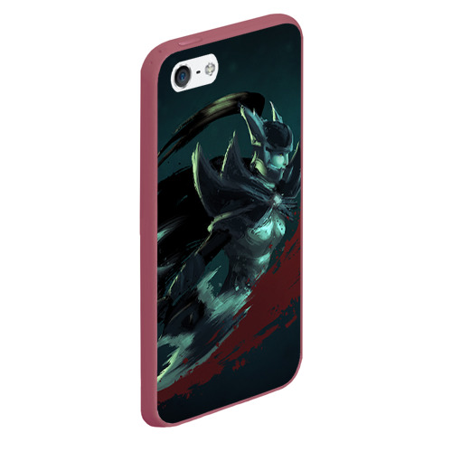 Чехол для iPhone 5/5S матовый Phantom Assassin, цвет малиновый - фото 3