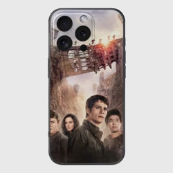 Чехол для iPhone 16 Pro силиконовый с защитой камеры Бегущий в лабиринте