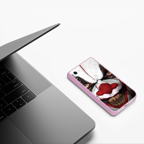 Чехол для iPhone 5/5S матовый Зомби клоун, цвет розовый - фото 5