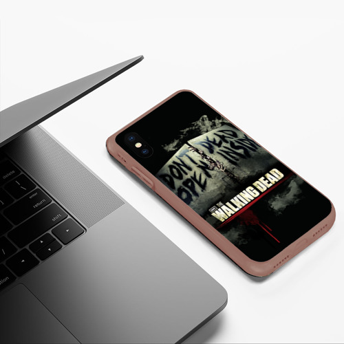 Чехол для iPhone XS Max матовый The Walking Dead, цвет коричневый - фото 5