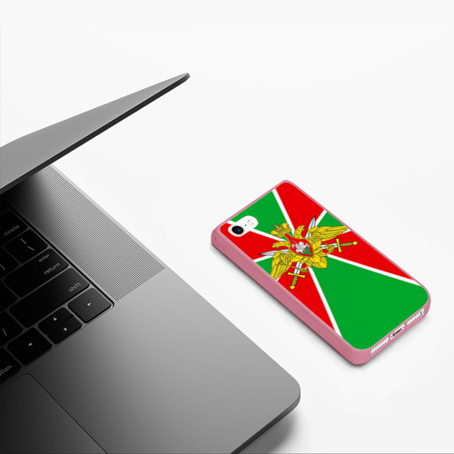 Чехол для iPhone 5/5S матовый Пограничные войска, цвет малиновый - фото 5