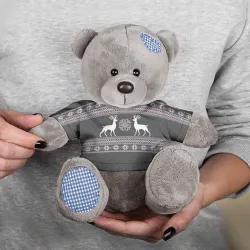 Свитер с оленями