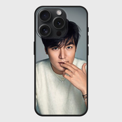 Чехол силиконовый для Apple iPhone 15 Pro матовый Lee Min Ho