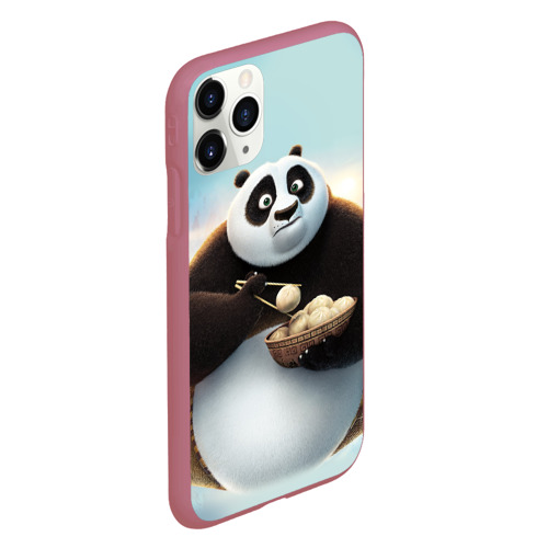 Чехол для iPhone 11 Pro матовый Кунг фу панда, цвет малиновый - фото 3