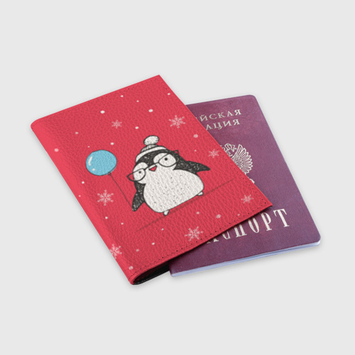 Обложка для паспорта матовая кожа Пингвин с шариком, цвет черный - фото 3
