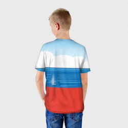 Футболка с принтом Триколор России для ребенка, вид на модели сзади №2. Цвет основы: белый