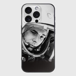 Чехол для iPhone 16 Pro Max силиконовый с защитой камеры Гагарин 1