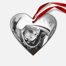 Деревянная игрушка Сердце Гагарин 1
