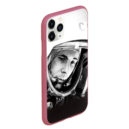 Чехол для iPhone 11 Pro Max матовый Гагарин 1, цвет малиновый - фото 3