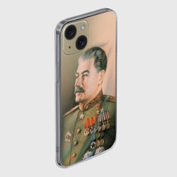 Чехол для iPhone 15 силиконовый с защитой камеры Сталин в мундире - фото 2
