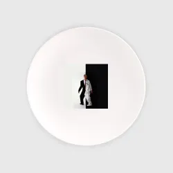 Тарелка Эминем в половинчатом костюме black-white
