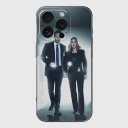 Чехол для iPhone 16 Pro Max силиконовый с защитой камеры Малдер и Скалли