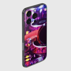 Чехол для iPhone 16 Pro силиконовый с защитой камеры DJ Mix - фото 2