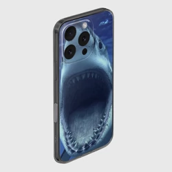 Чехол для iPhone 16 Pro силиконовый с защитой камеры Белая акула - фото 2