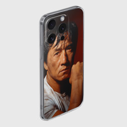 Чехол для iPhone 15 Pro силиконовый с защитой камеры Джеки Чан после боя - фото 2