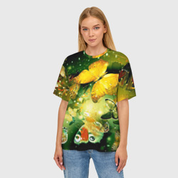 Женская футболка oversize 3D Бабочки летят на огонек - фото 2