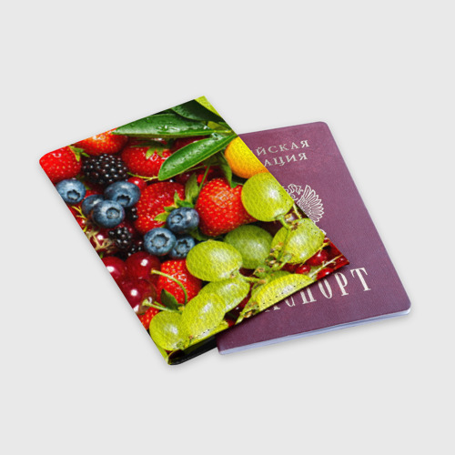 Обложка для паспорта матовая кожа Вкусные ягоды, цвет черный - фото 3
