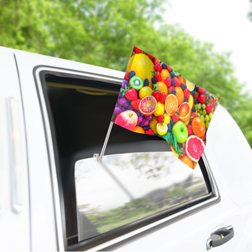 ягода машинка. клубника совхоз ленина плантация. ооо "риф". брендированный автомобиль. ягода машина.