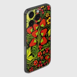Чехол для iPhone 16 Pro силиконовый с защитой камеры Роспись Хохлома с клубникой-земляникой - фото 2
