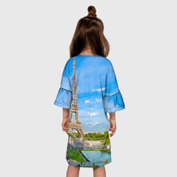 Платье с принтом Париж для ребенка, вид на модели сзади №2. Цвет основы: белый