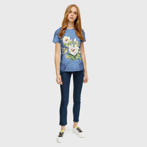 Женская футболка 3D с принтом Белые цветы на джинсовой ткани, вид сбоку #3