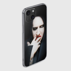 Чехол для iPhone 15 силиконовый с защитой камеры Marilyn Manson - фото 2