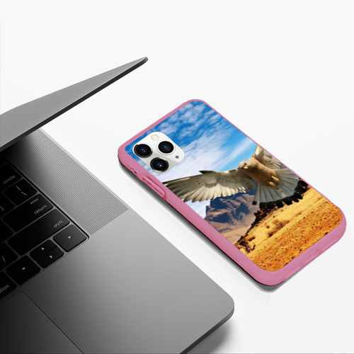 Чехол для iPhone 11 Pro Max матовый Орел, цвет малиновый - фото 5