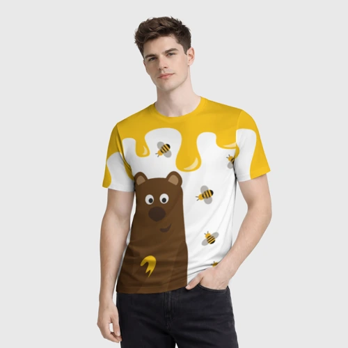 Мужская футболка 3D с принтом Медведь в мёде, фото на моделе #1