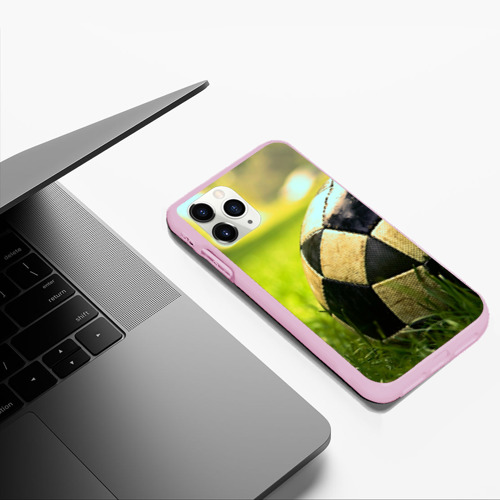 Чехол для iPhone 11 Pro Max матовый Футбол, цвет розовый - фото 5