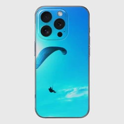 Чехол для iPhone 16 Pro силиконовый с защитой камеры Прыжок с парапланом