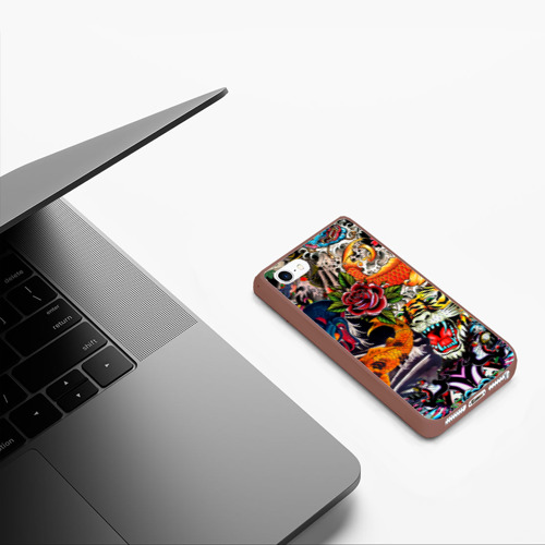 Чехол для iPhone 5/5S матовый Dsquared tatoo, цвет коричневый - фото 5